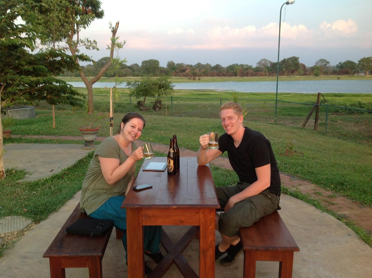 Pharo Lake Polonnaruwa Exterior foto
